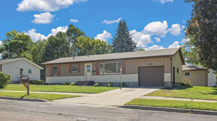 109 12th Street Nw, Faribault, MN 55021 - #2