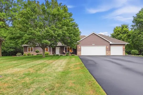7230 167th Street E, Prior Lake, MN 55372