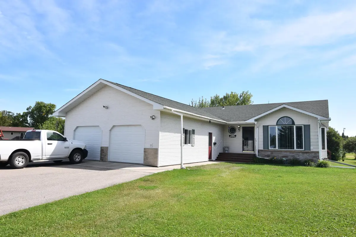 220 4th Avenue Sw, Baudette, MN 56623 - #1