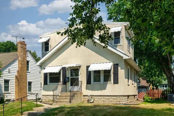 1303 Highland Parkway, Saint Paul, MN 55116