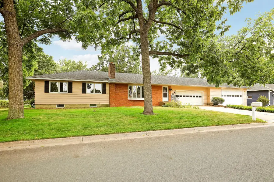 816 Maple Street, Farmington, MN 55024 - #2