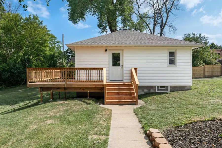 103 11th Avenue Sw, Austin, MN 55912 - #2