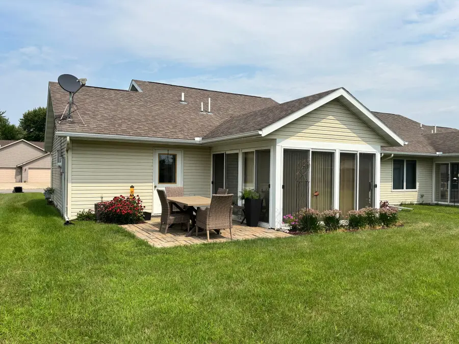 1620 Blue Jay Boulevard, Fairmont, MN 56031 - #2