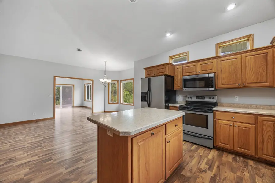 608 Parkview Circle, Delano, MN 55328 - #3