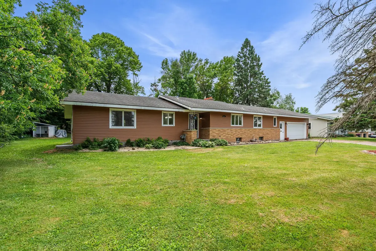 628 E Wisconsin Avenue, Barron, WI 54812 - #1