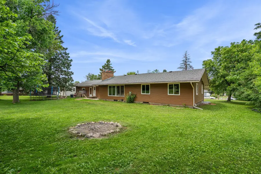 628 E Wisconsin Avenue, Barron, WI 54812 - #2