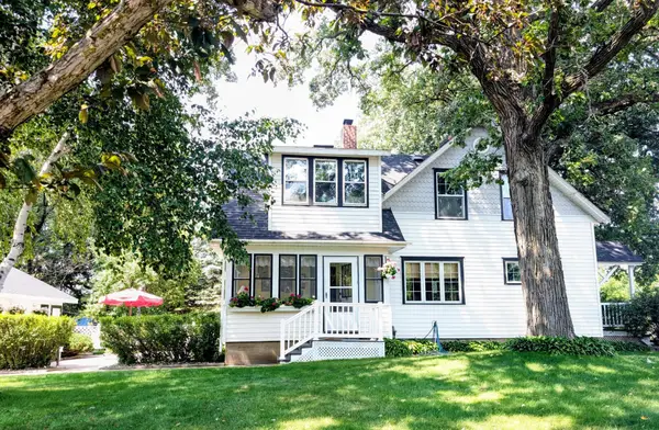 525 2nd Avenue Se, Long Prairie, MN 56347