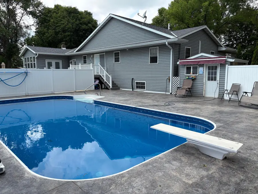 509 1st Avenue S, Raymond, MN 56282 - #3