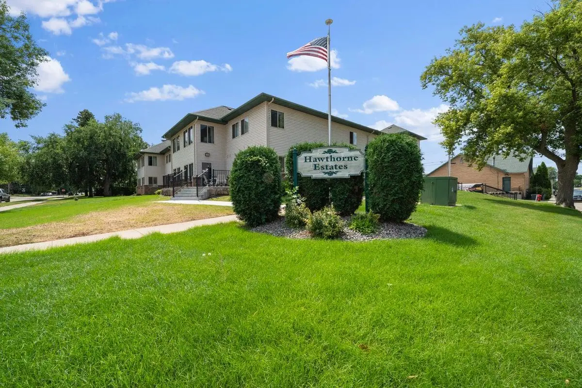 912 Hawthorne Street #104, Alexandria, MN 56308 - #1
