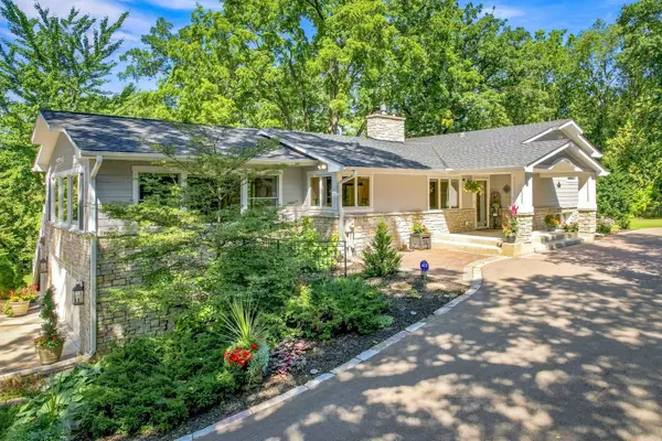 111 Teresa Drive, West Saint Paul, MN 55118