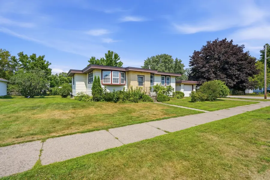 407 W Buckman Street, Augusta, WI 54722 - #3