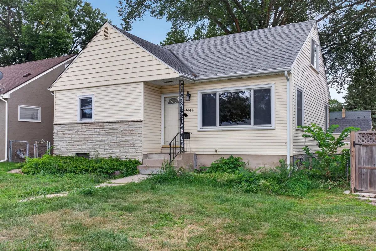 5045 Upton Avenue N, Minneapolis, MN 55430 - #1