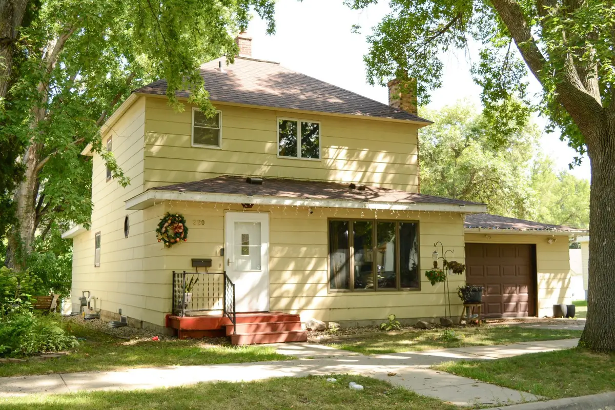 220 N 7th Street, Montevideo, MN 56265 - #1
