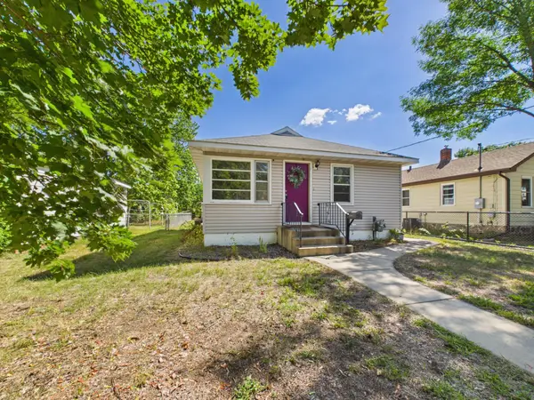 122 30th Avenue N, Saint Cloud, MN 56303