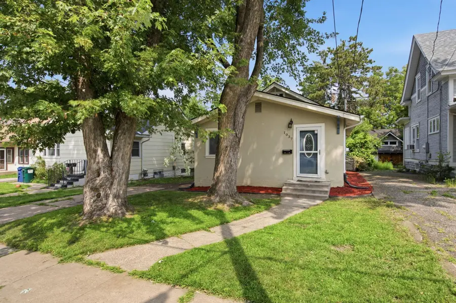 1037 Gould Avenue Ne, Columbia Heights, MN 55421 - #2