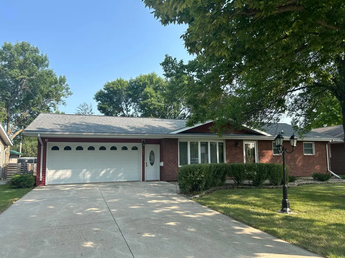 602 N Madison Street, Minneota, MN 56264 - #1