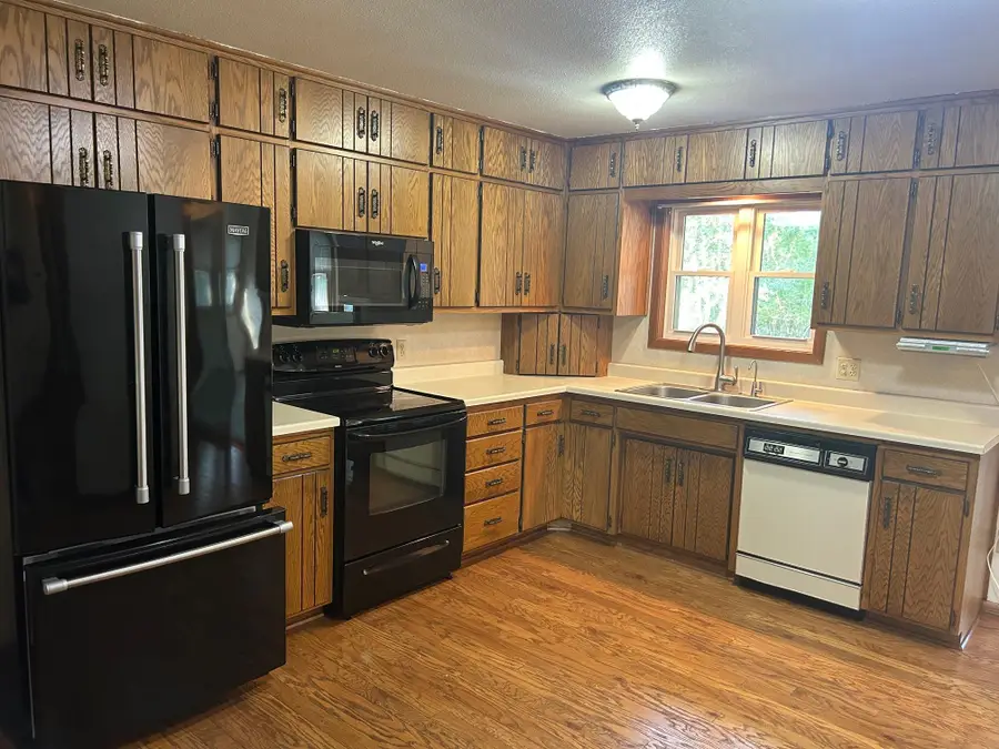 602 N Madison Street, Minneota, MN 56264 - #2