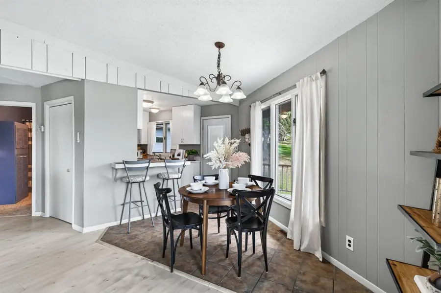 1794 Lawrence Circle Nw, Annandale, MN 55302 - #3