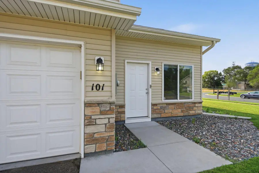 3854 232nd Avenue Nw #101, Saint Francis, MN 55070 - #3