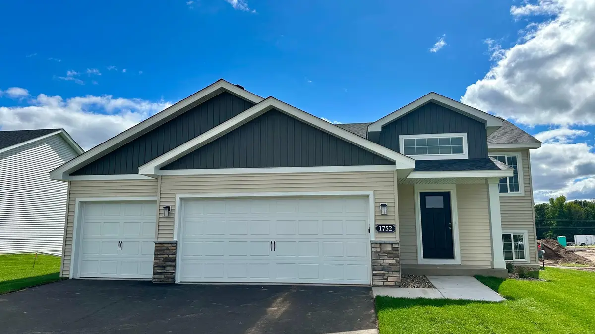 1752 Squirrel Way, New Richmond, WI 54017 - #1