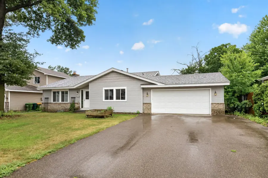 710 129th Avenue Ne, Blaine, MN 55434 - #2