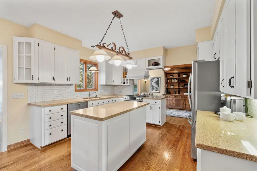 11828 Boulder Bay Road, Eden Prairie, MN 55344 - #3
