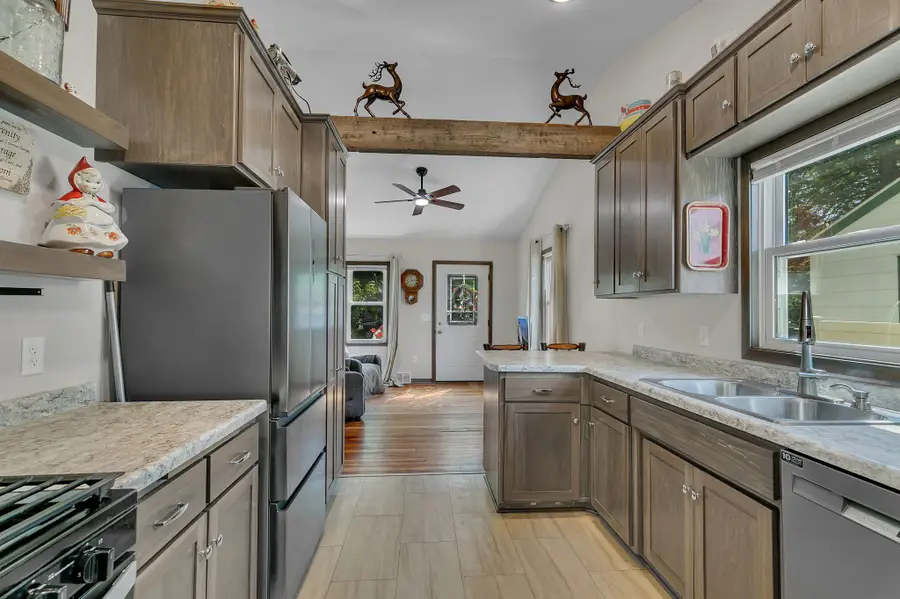 321 32nd Avenue N, Saint Cloud, MN 56303 - #3