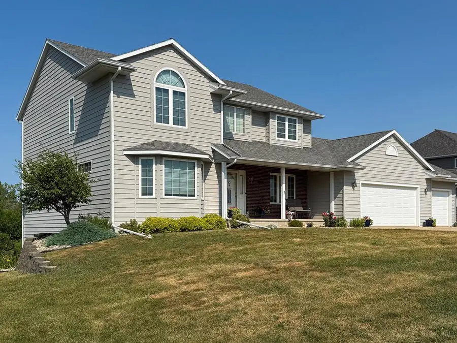 765 Sterling Avenue, Worthington, MN 56187 - #3
