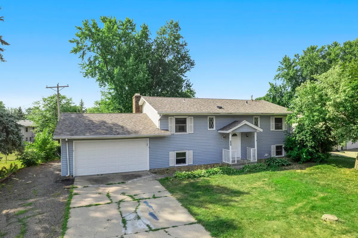 168 Linden Circle, Apple Valley, MN 55124 - #1