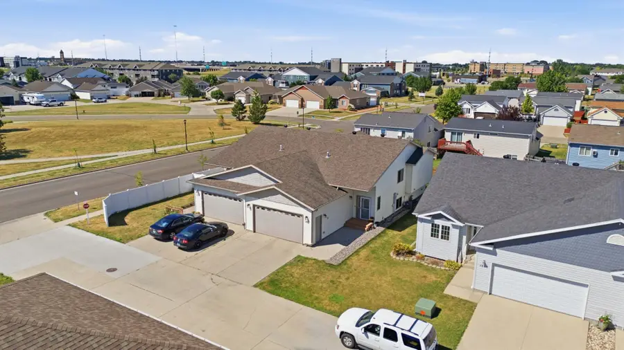1512 19th Avenue E, West Fargo, ND 58078 - #2