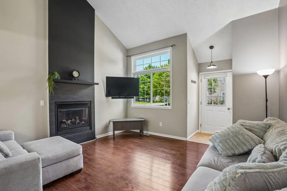 9945 Russell Avenue N #6, Brooklyn Park, MN 55444 - #1