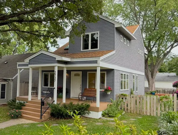 2737 Hampshire Avenue S, Saint Louis Park, MN 55426