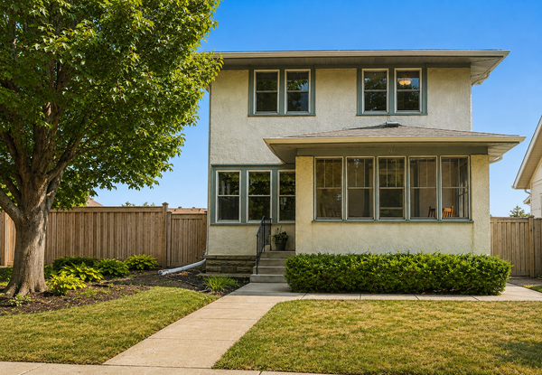 2166 Palace Avenue, Saint Paul, MN 55105