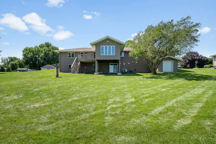 326 Fox Lake Avenue, Sherburn, MN 56171 - #2