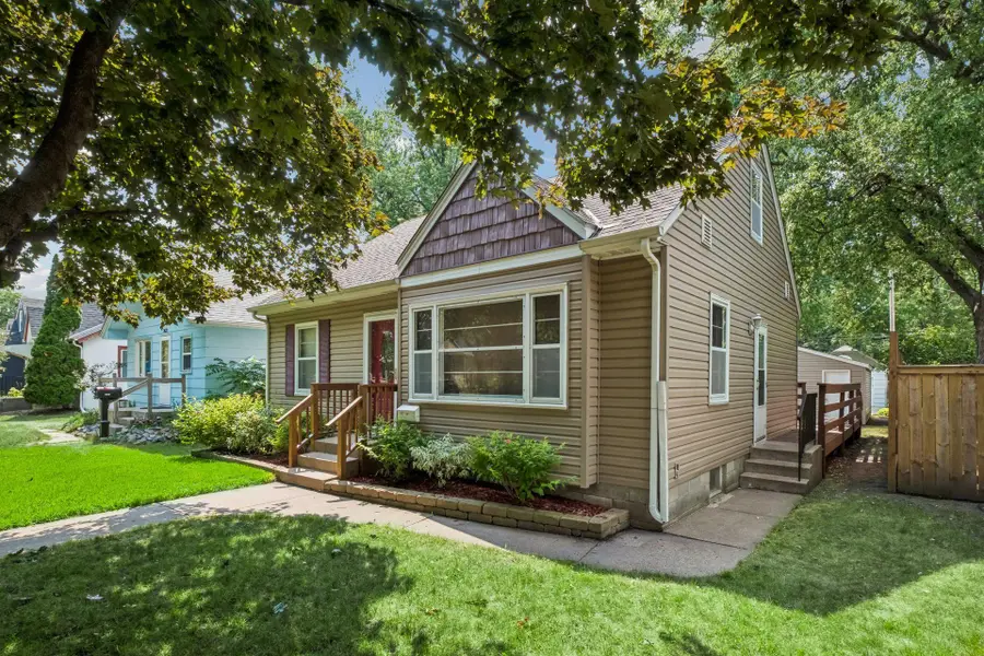 3637 Orchard Avenue N, Robbinsdale, MN 55422 - #2