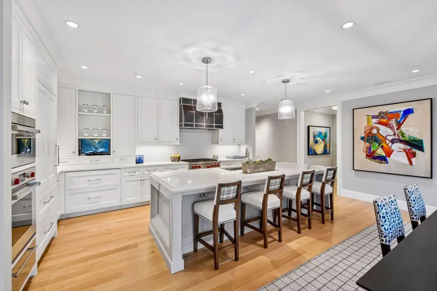 240 Minnetonka Avenue S #304, Wayzata, MN 55391 - #3