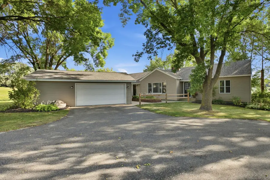 16474 Lake Avenue, Paynesville, MN 56362 - #2