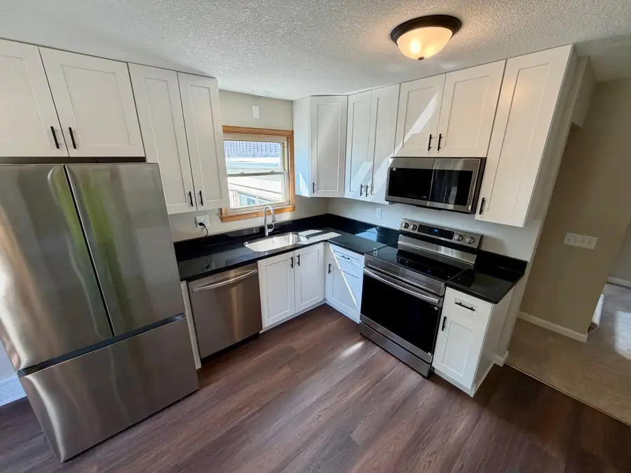 5701 Humboldt Avenue N, Brooklyn Center, MN 55430 - #3