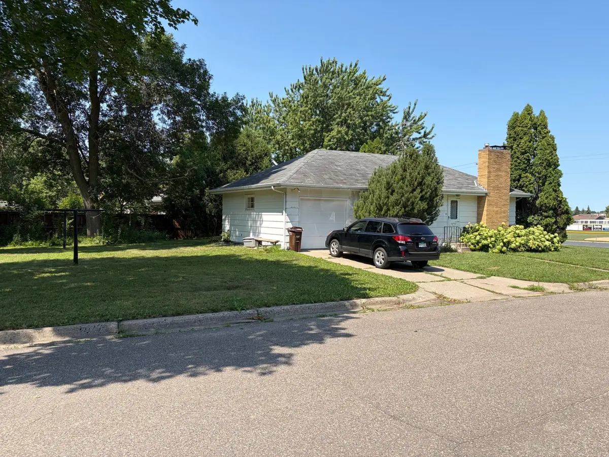 408 2nd Street Ne, Buffalo, MN 55313 - #1