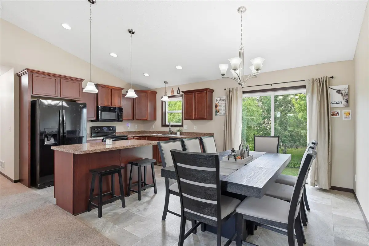 1805 10th Street Ne, Buffalo, MN 55313 - #1