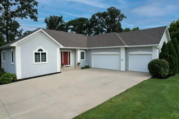 2449 Sand Trap Lane Se, Rochester, MN 55904