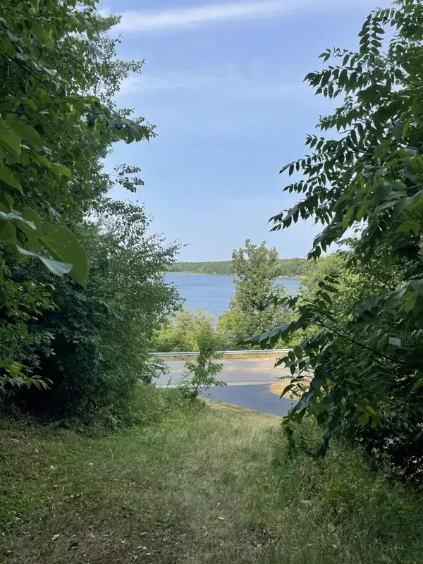 16574 Riverside Drive, Brainerd, MN 56401