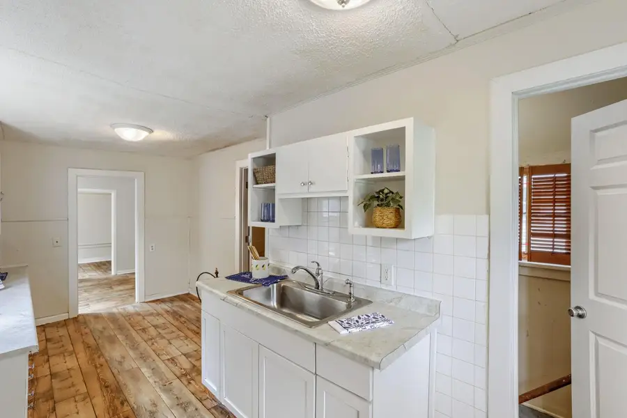 2922 Sheridan Avenue N, Minneapolis, MN 55411 - #3