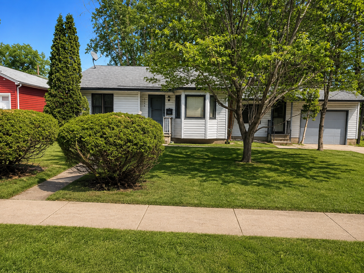 4906 Upton Avenue N, Minneapolis, MN 55430 - #1