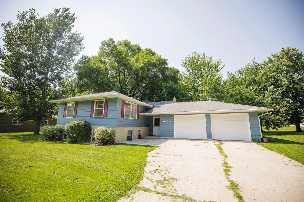 1000 W 4th Street, Morris, MN 56267 - #1