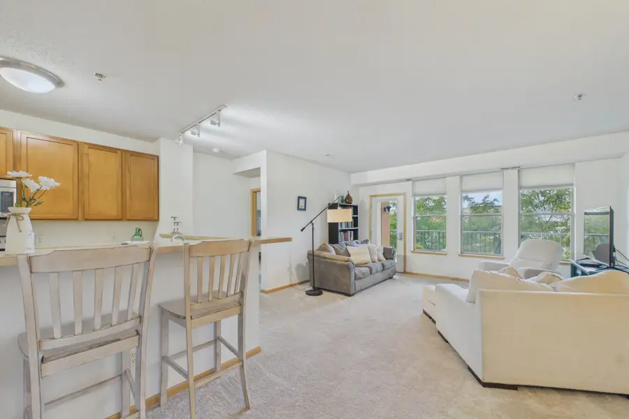 150 E Burnsville Parkway #309, Burnsville, MN 55337 - #2