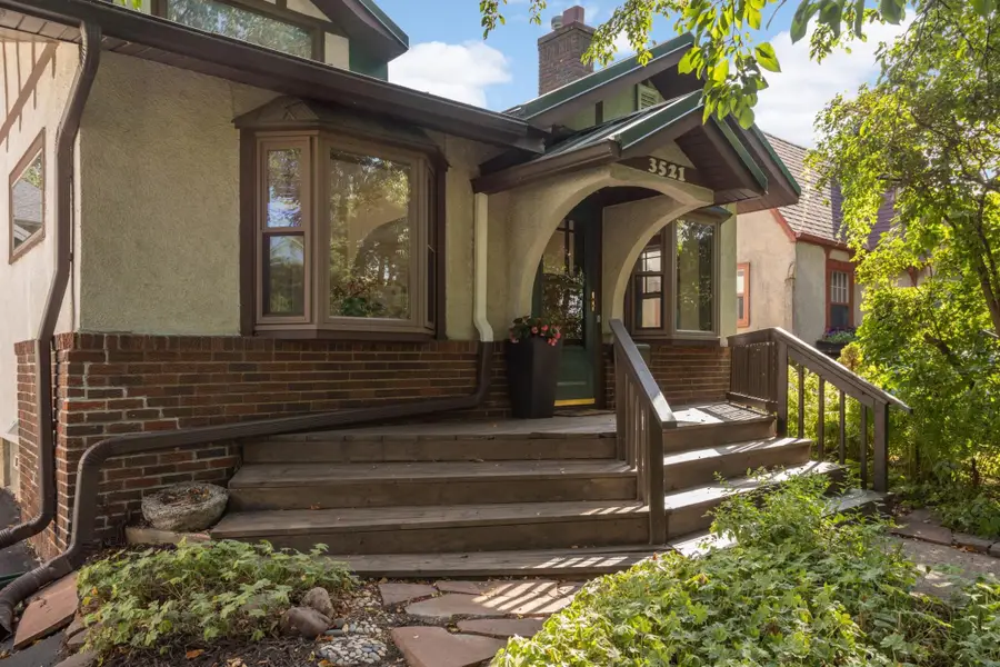 3521 E Minnehaha Parkway, Minneapolis, MN 55417 - #3