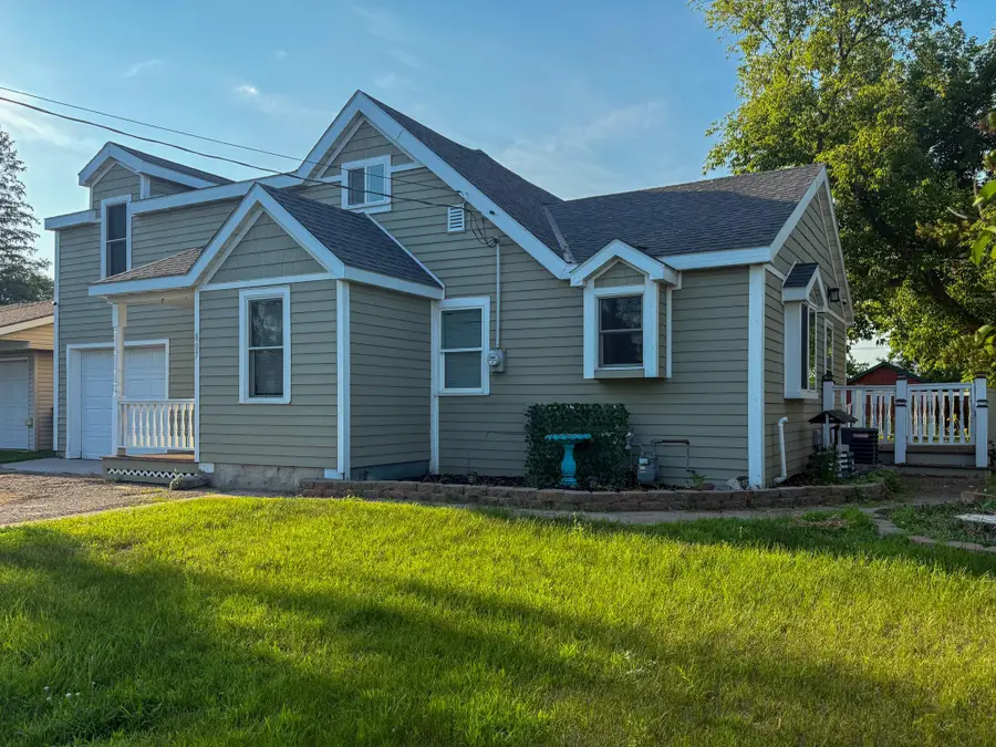 807 21st Street Nw, Bemidji, MN 56601 - #3