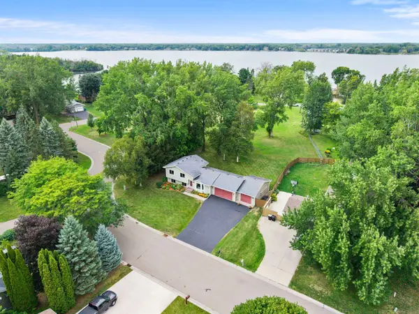 1555 Lamotte Circle, Lino Lakes, MN 55038