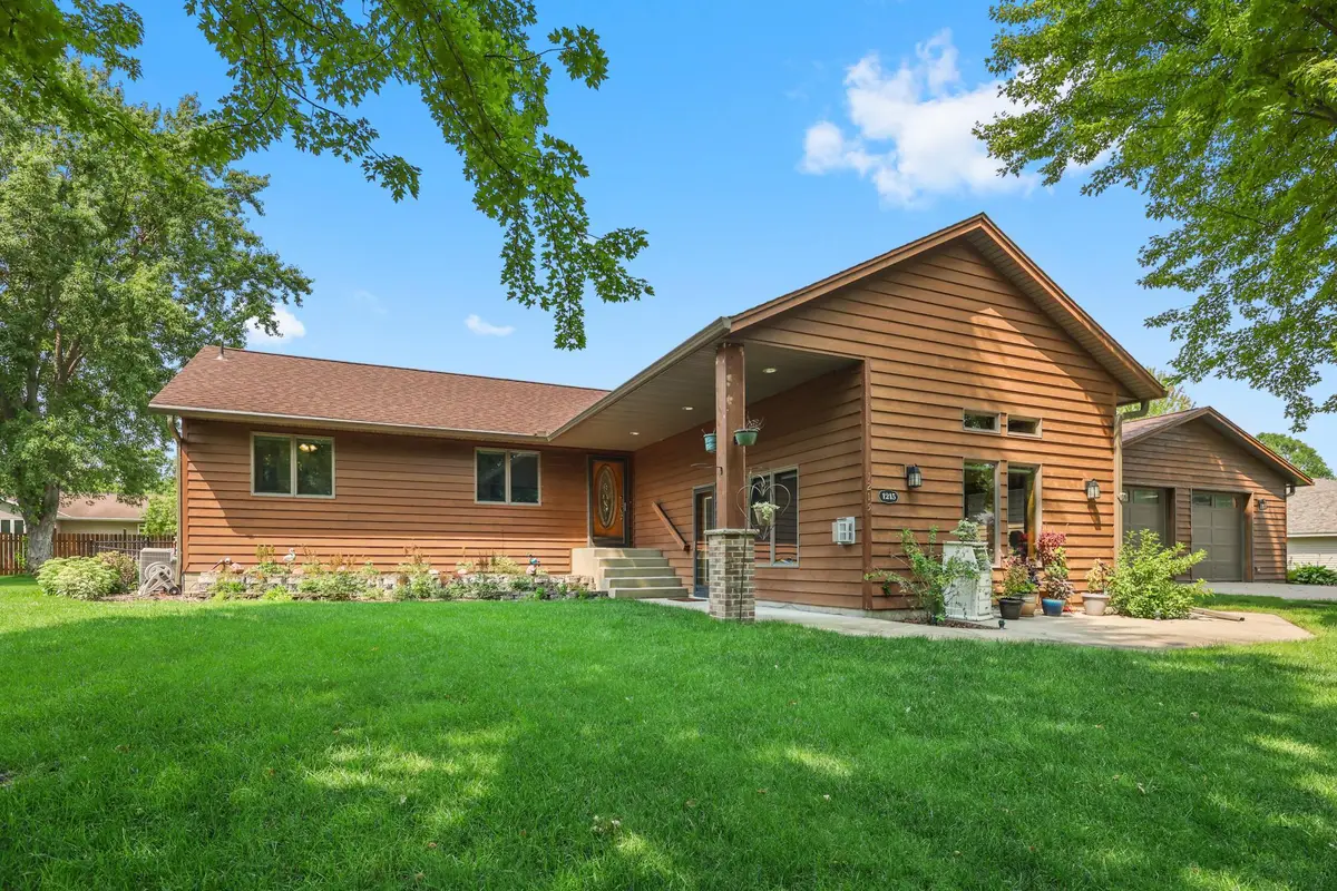 1215 35th Avenue N, Saint Cloud, MN 56303 - #1